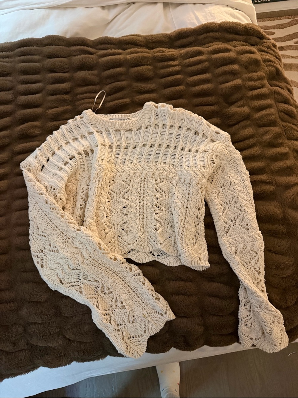 Zara Cream Open-Knit Cropped Crewneck Sweater